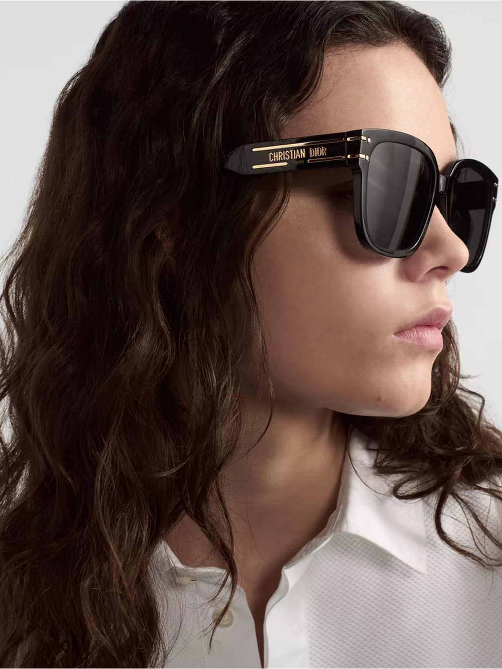 Dior Black Sunglasses with Gold Logo Accent - Picture 1 of 4